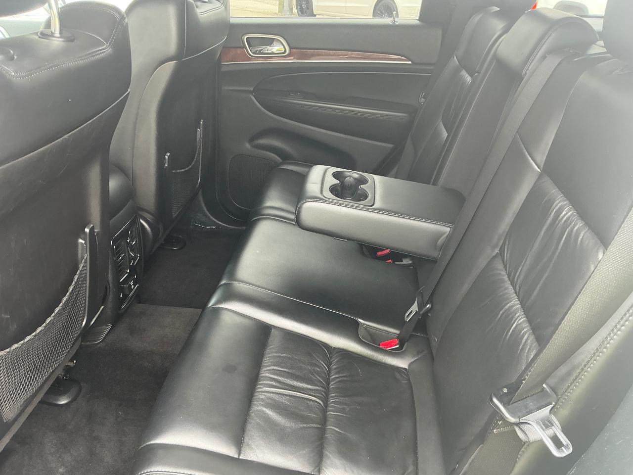 Jeep Grand Cherokee Limited 4WD 2011