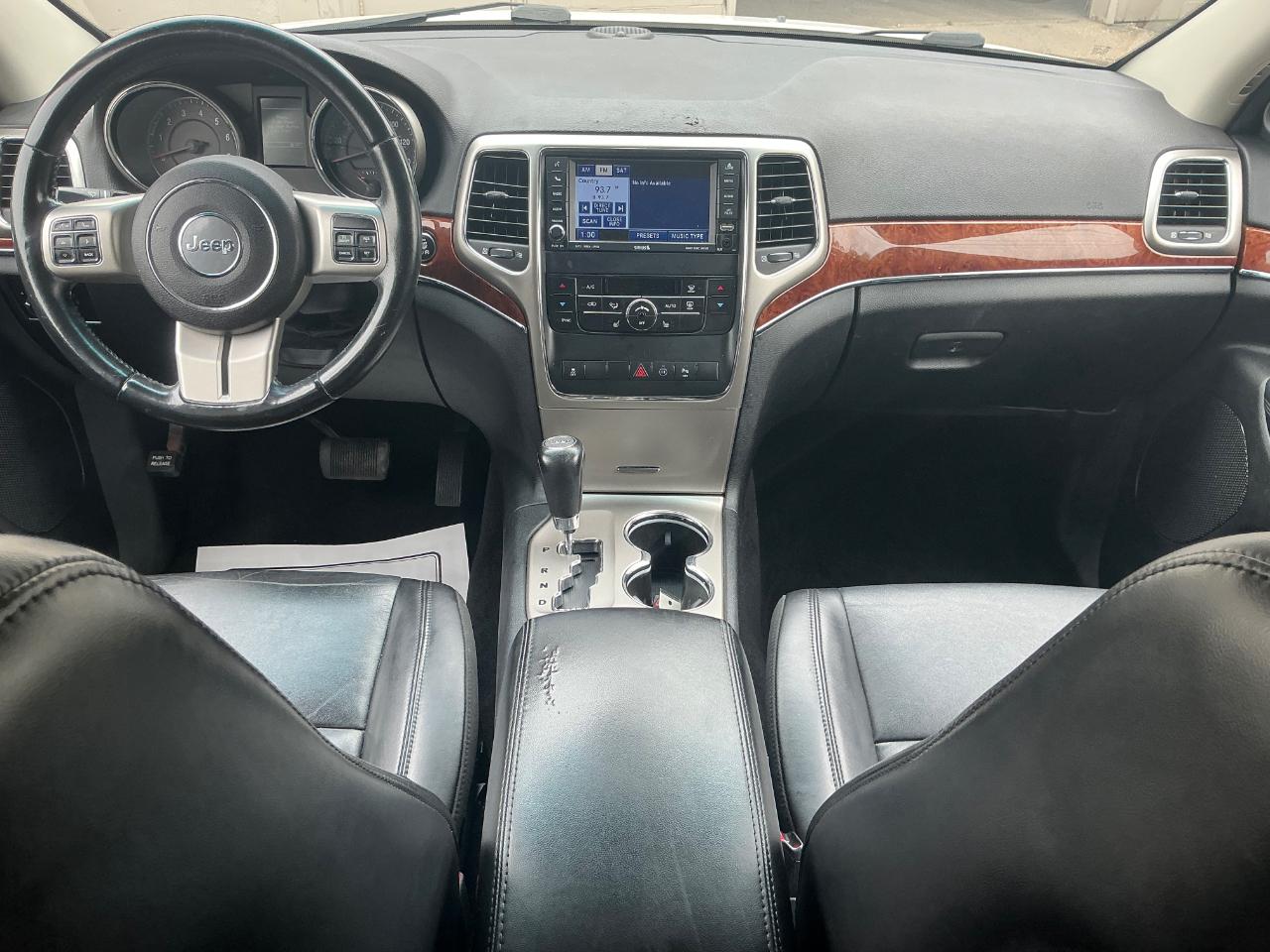 Jeep Grand Cherokee Limited 4WD 2011