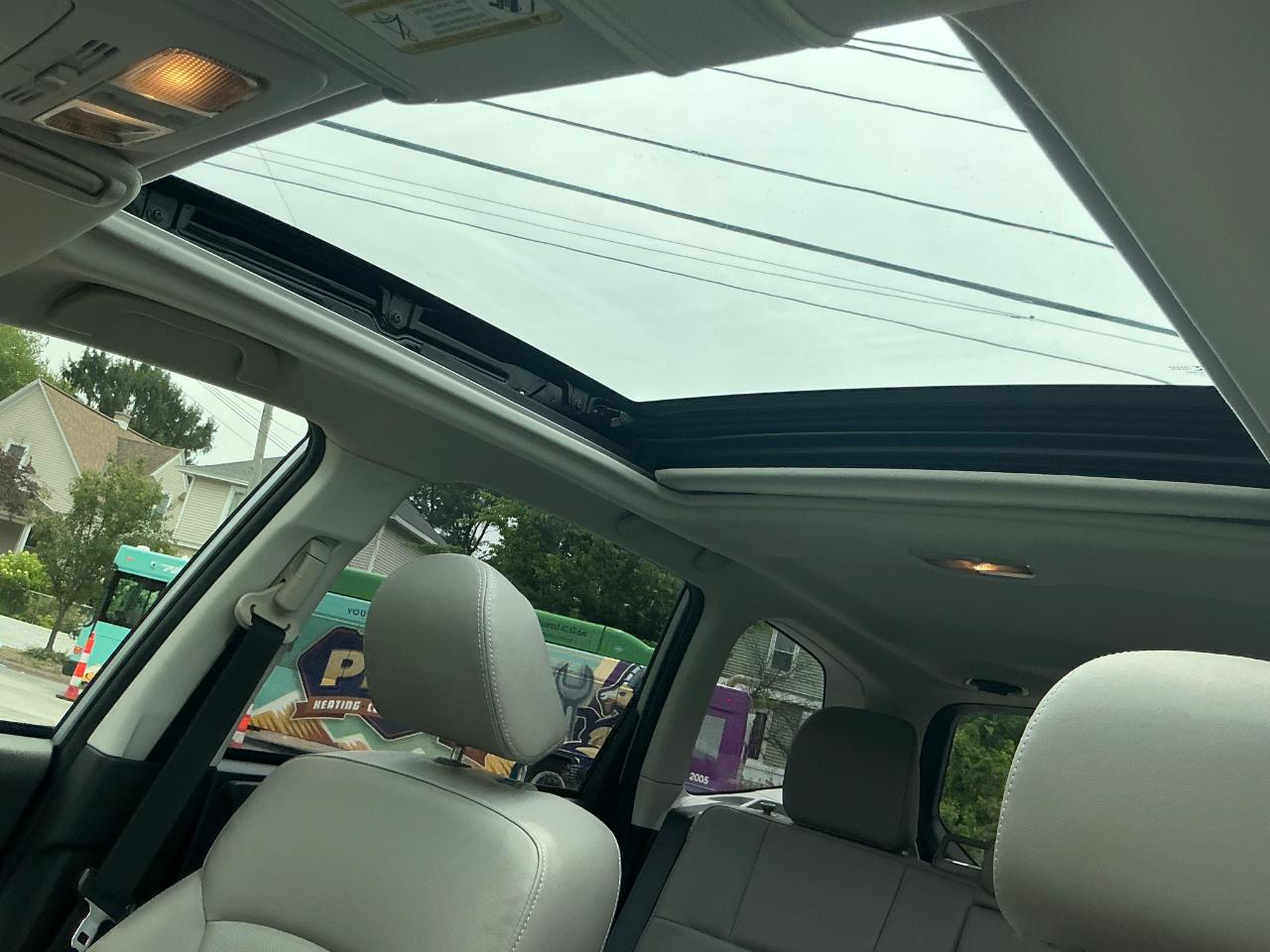 Subaru Forester 2.5i Touring 2014