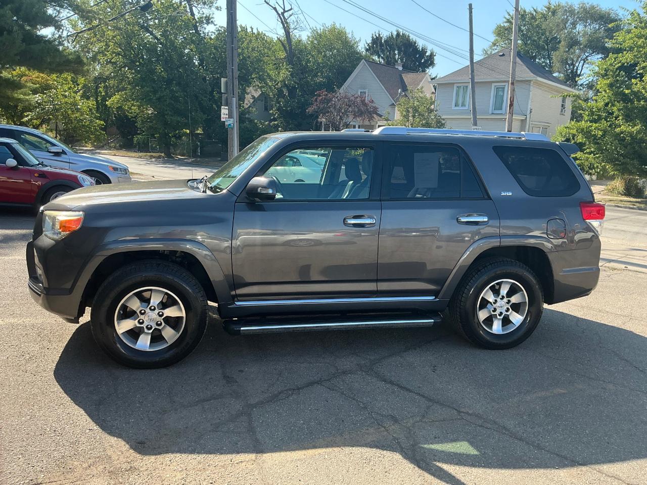 Toyota 4Runner SR5 4WD 2011