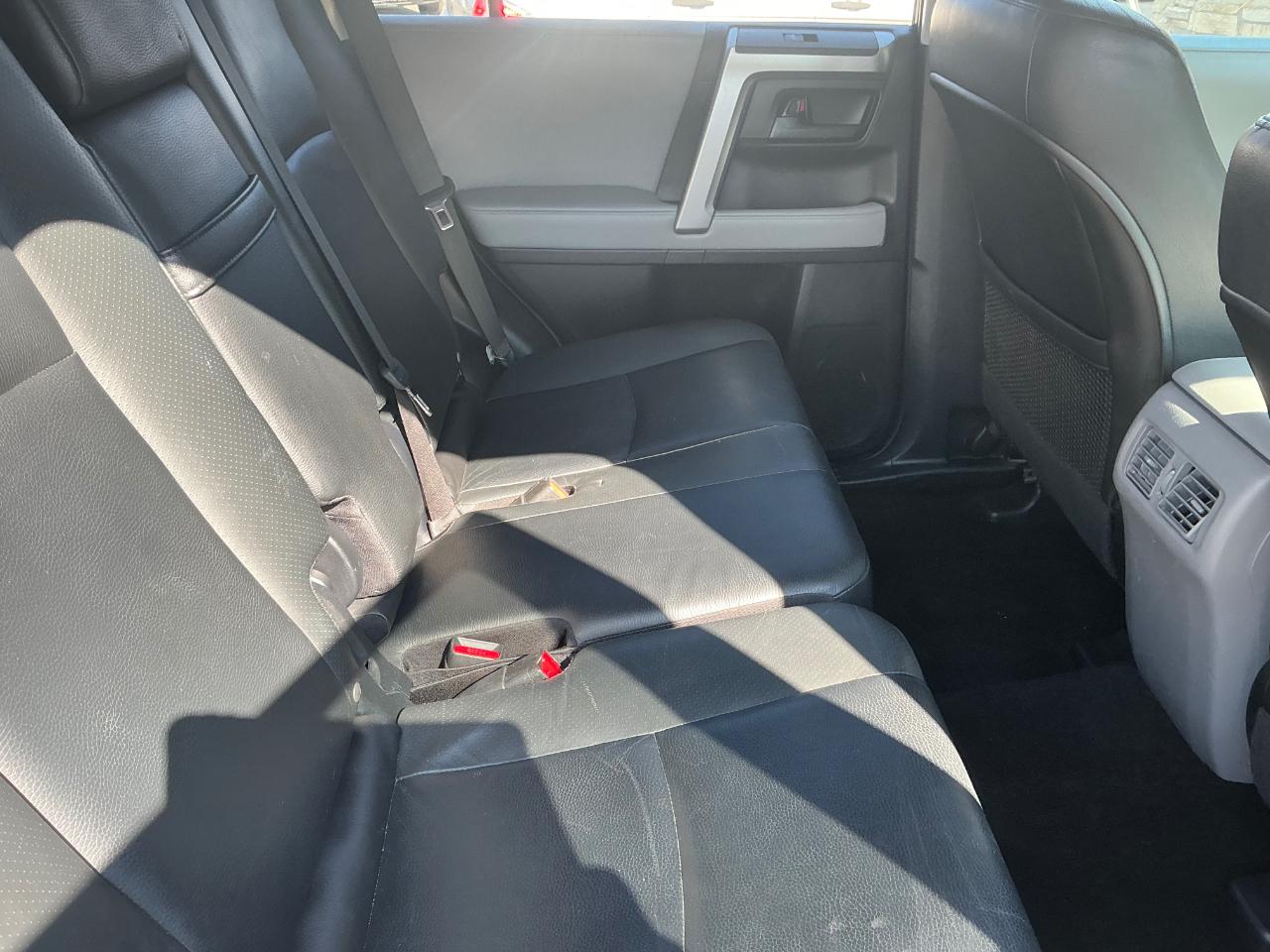 Toyota 4Runner SR5 4WD 2011