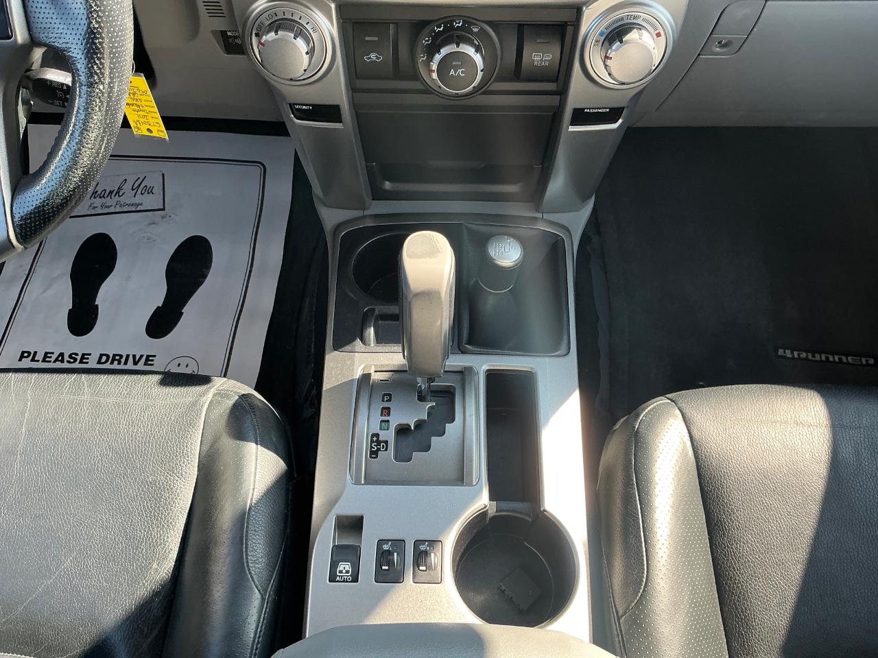 Toyota 4Runner SR5 4WD 2011