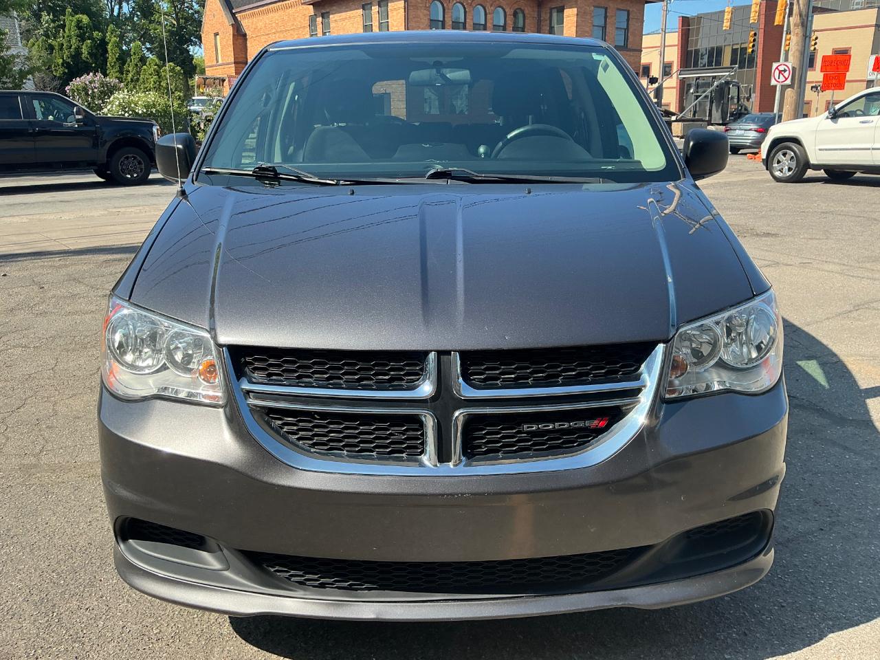 Dodge Grand Caravan SE 2015