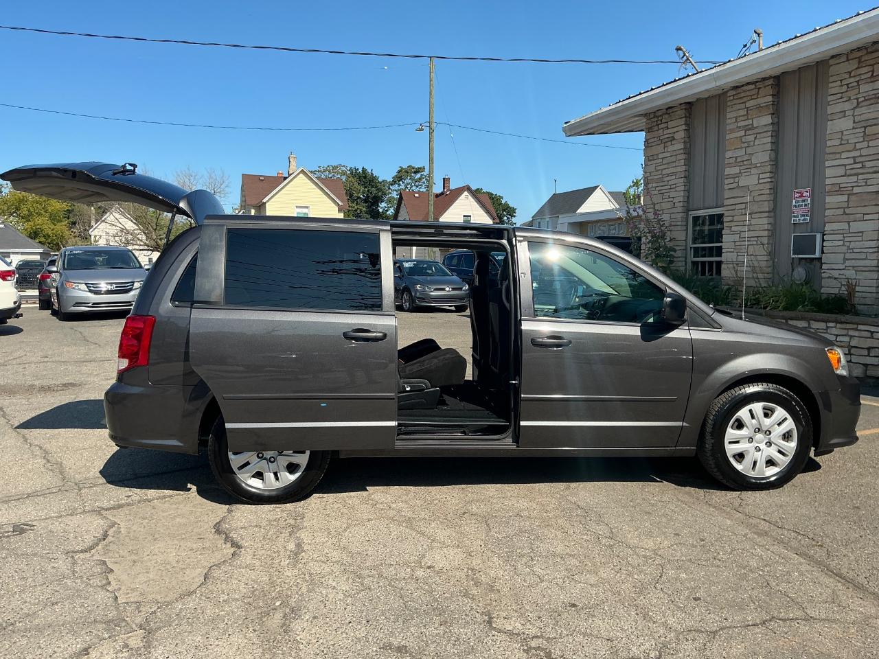 Dodge Grand Caravan SE 2015