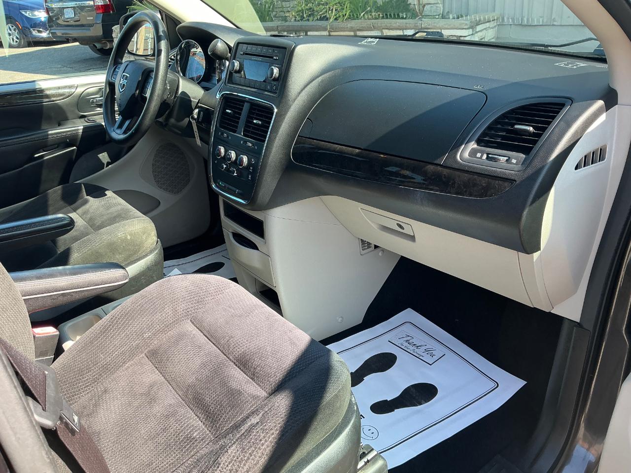 Dodge Grand Caravan SE 2015