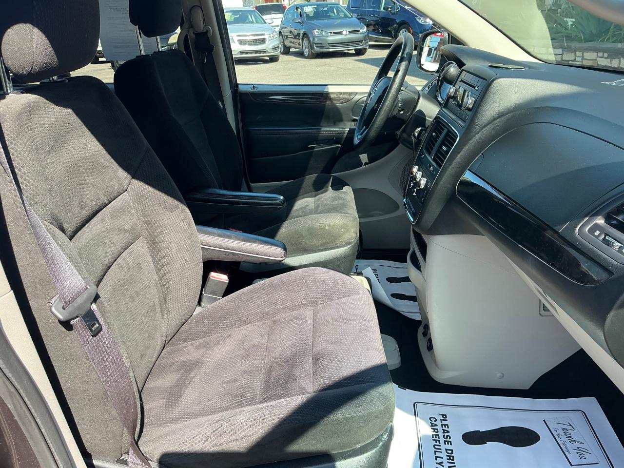 Dodge Grand Caravan SE 2015
