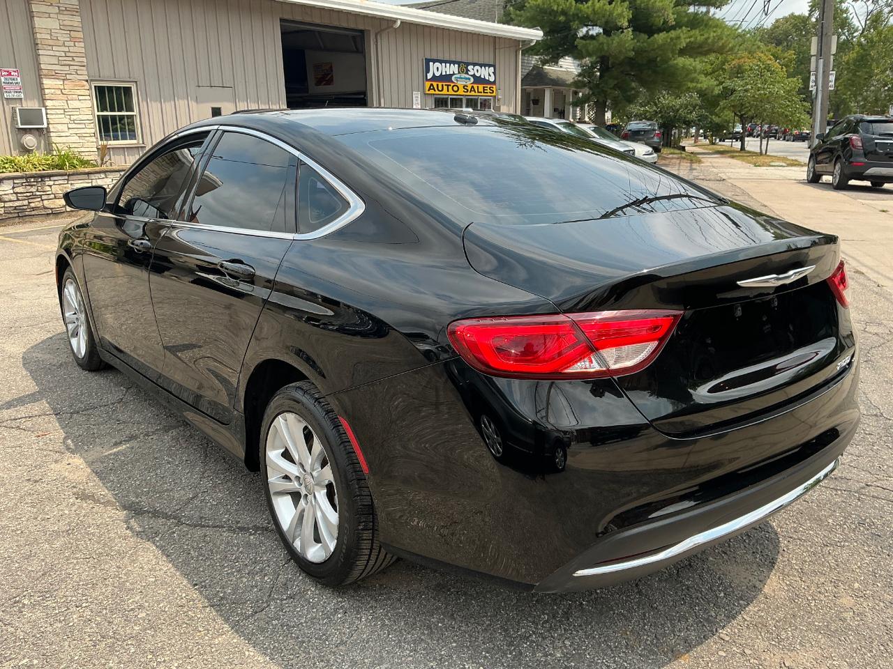 Chrysler 200 Limited 2015