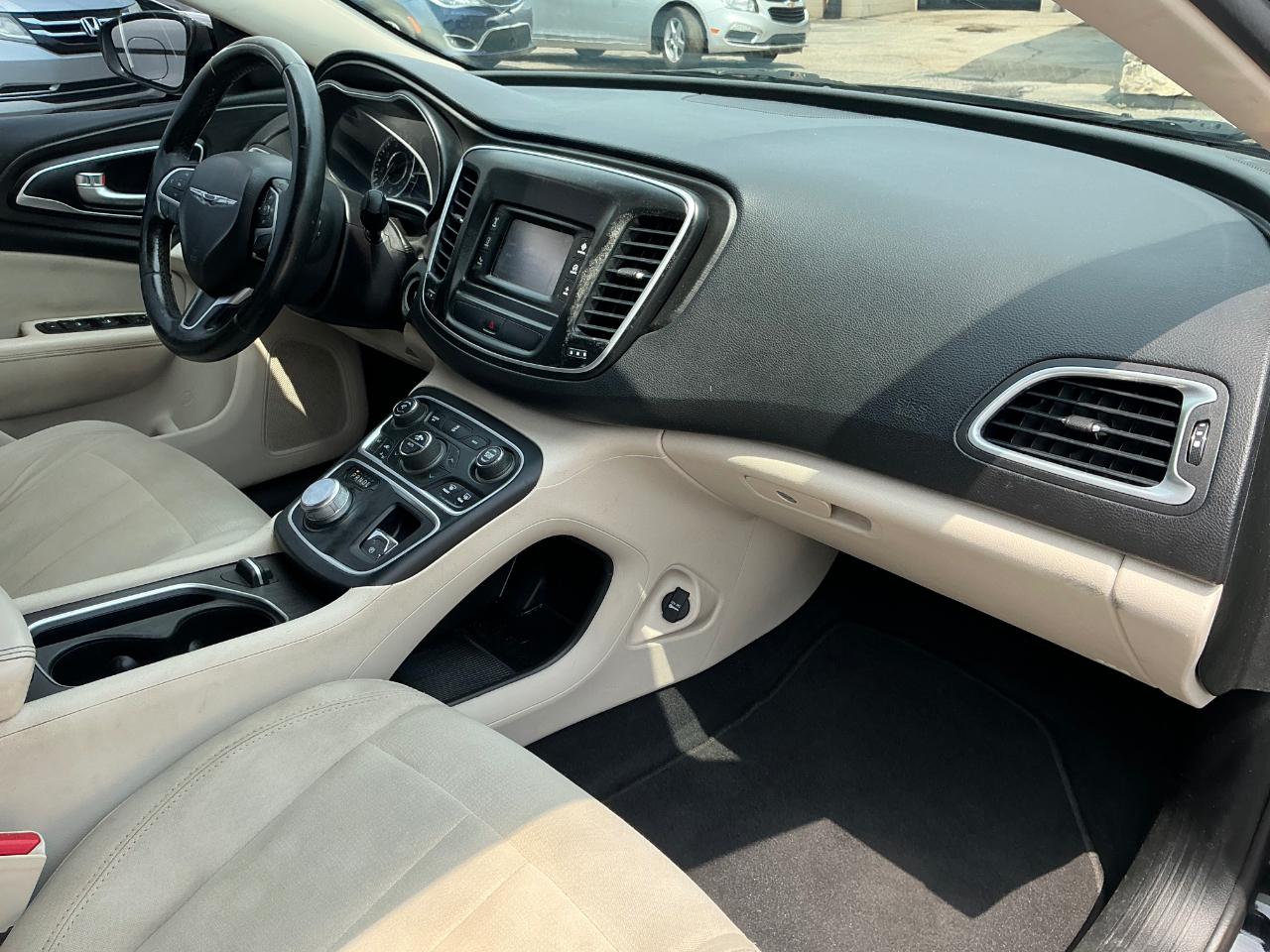Chrysler 200 Limited 2015