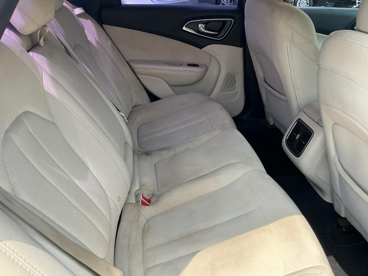 Chrysler 200 Limited 2015