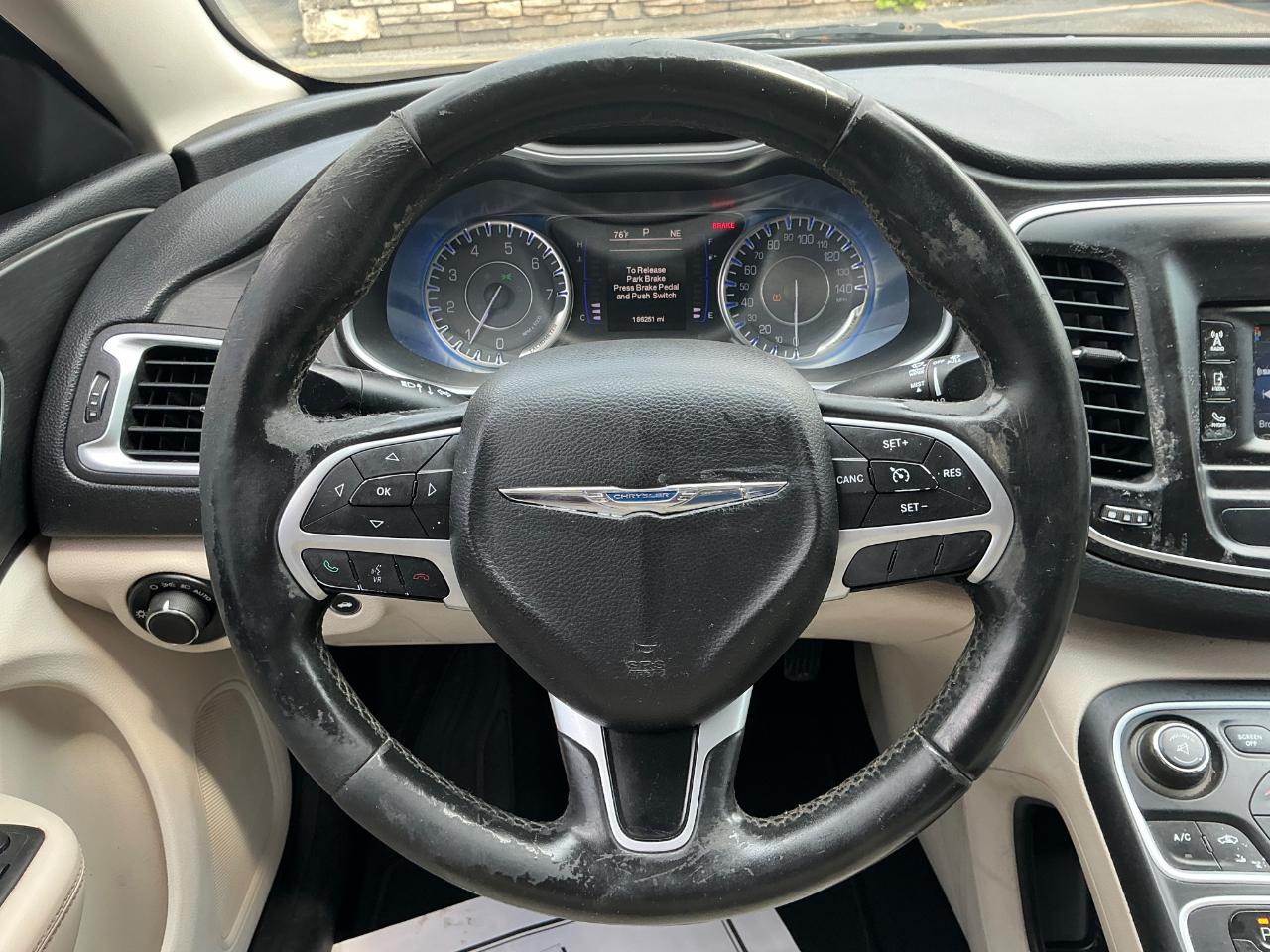Chrysler 200 Limited 2015