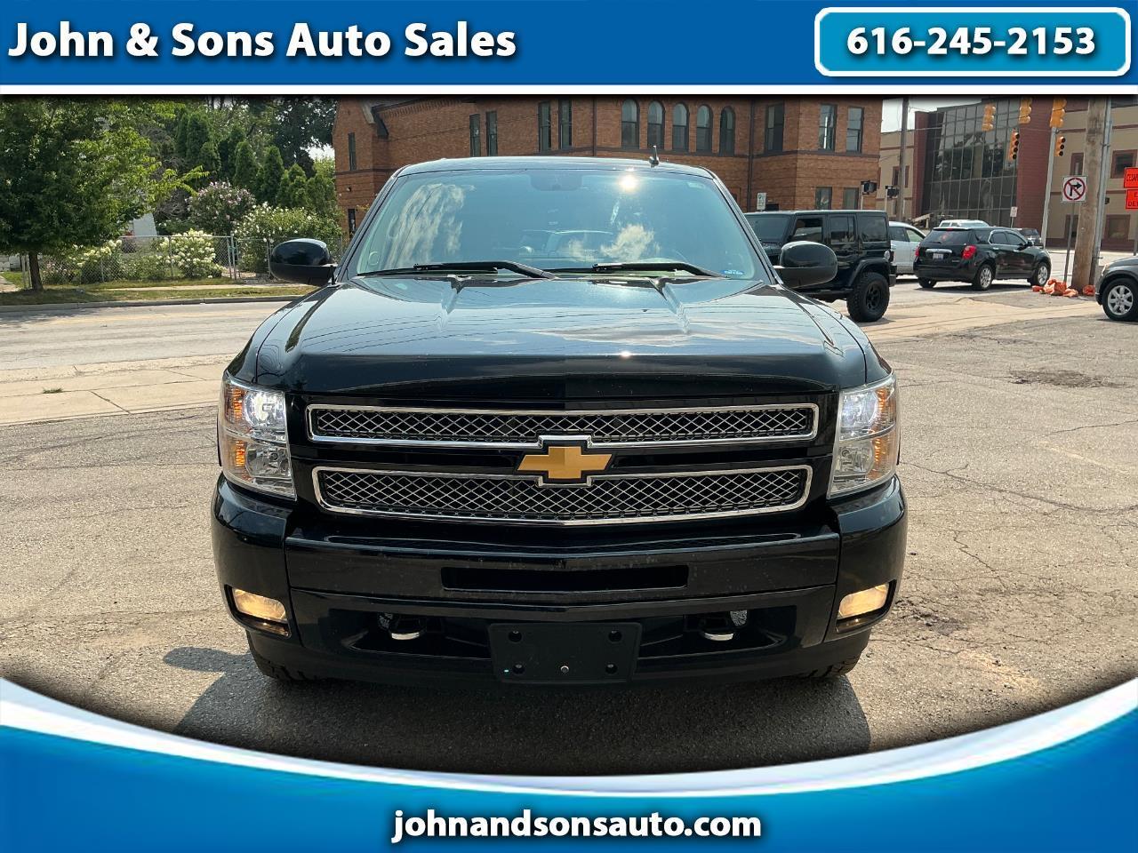 2013 Chevrolet Silverado 1500 LTZ Crew Cab 4WD