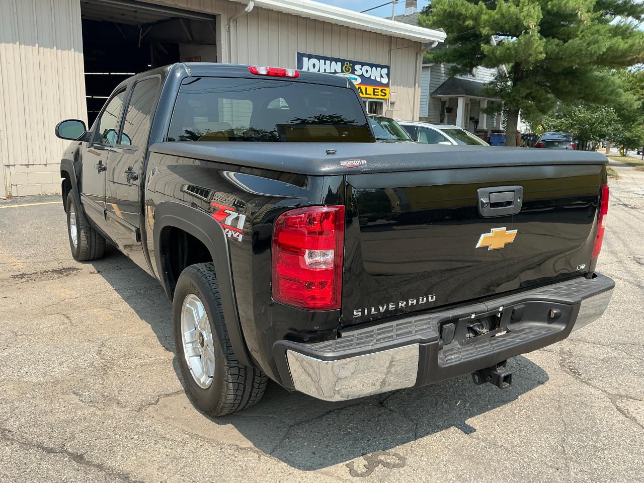 Chevrolet Silverado 1500 LTZ Crew Cab 4WD 2013