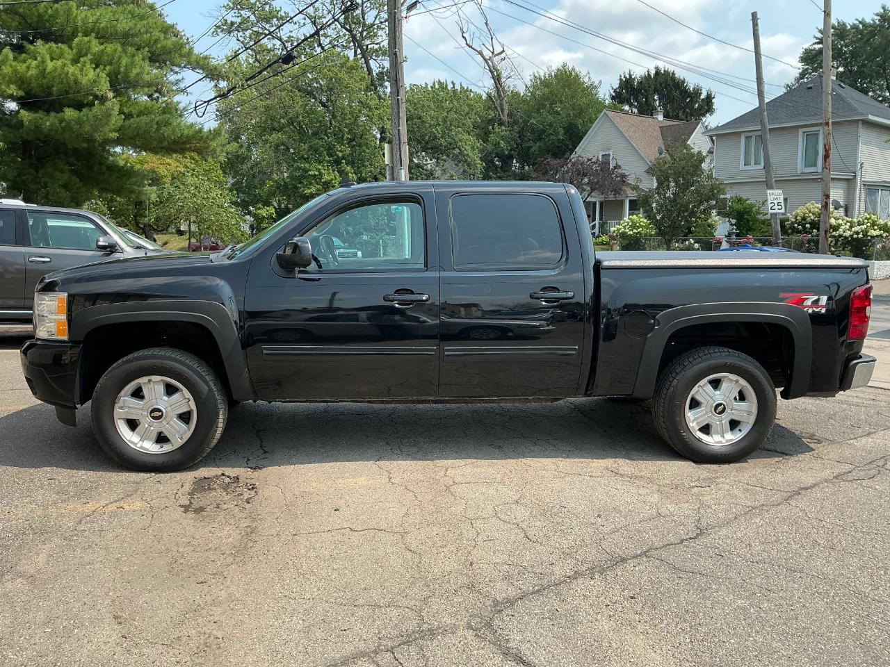 Chevrolet Silverado 1500 LTZ Crew Cab 4WD 2013