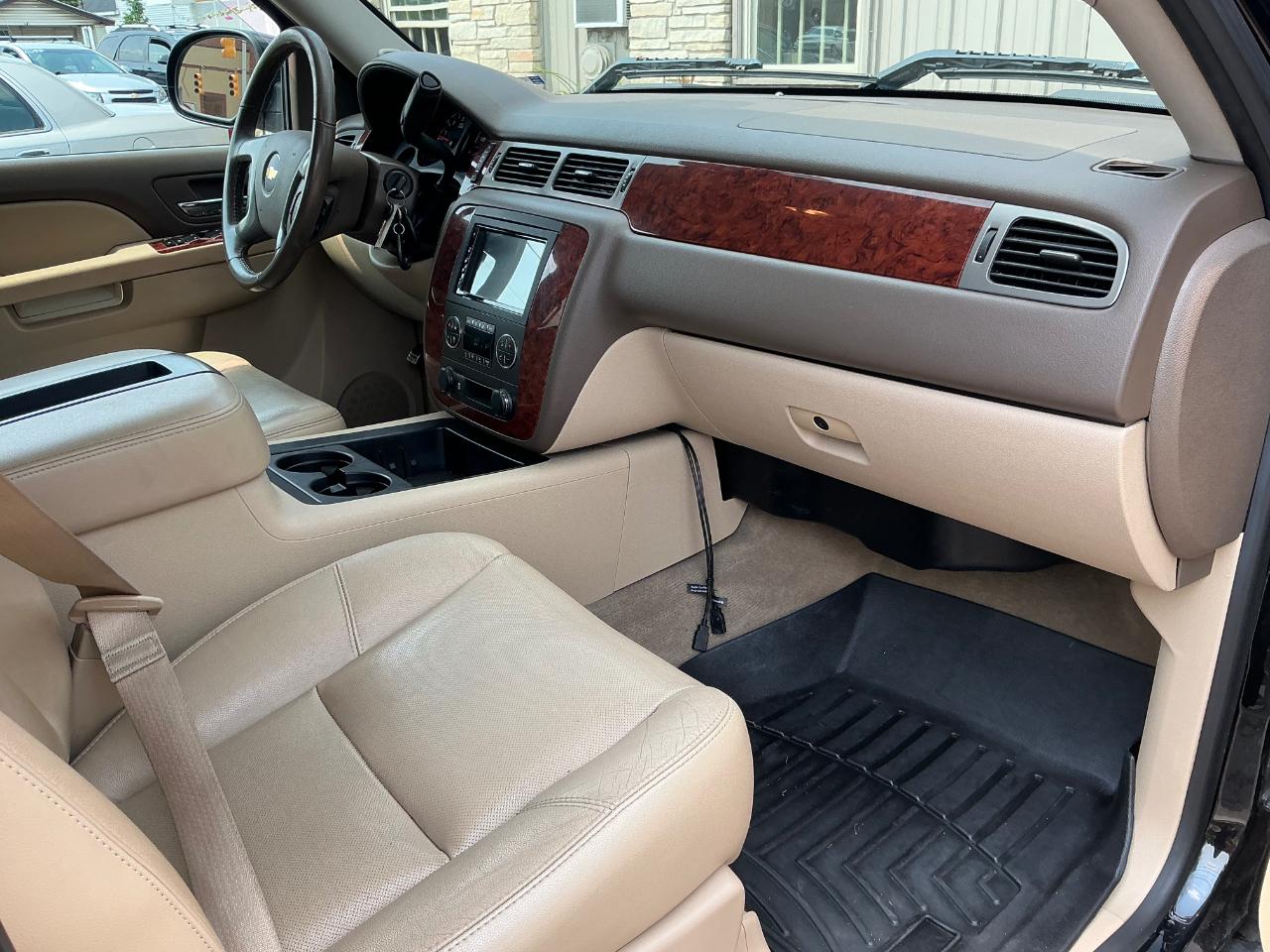 Chevrolet Silverado 1500 LTZ Crew Cab 4WD 2013