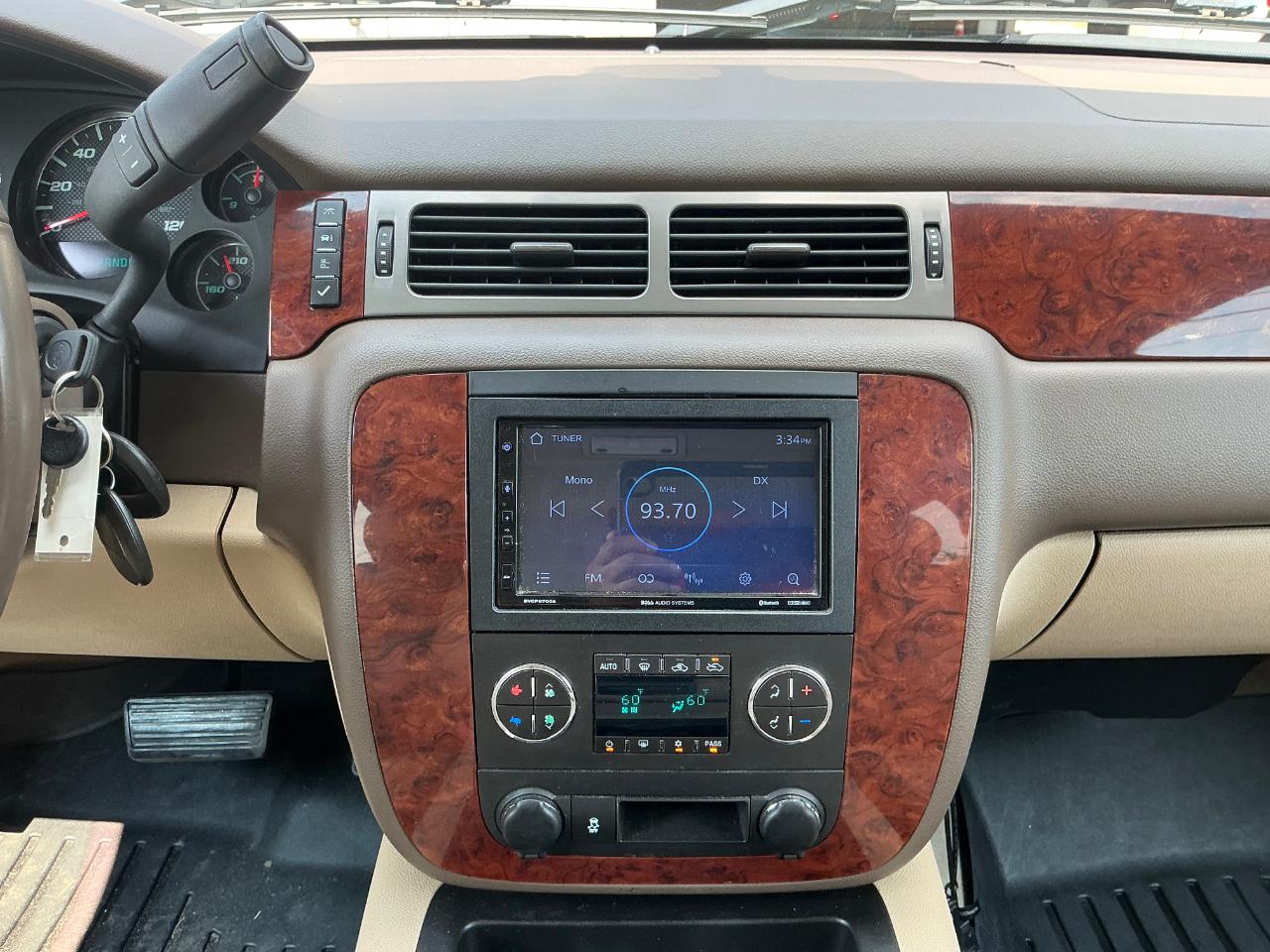 Chevrolet Silverado 1500 LTZ Crew Cab 4WD 2013