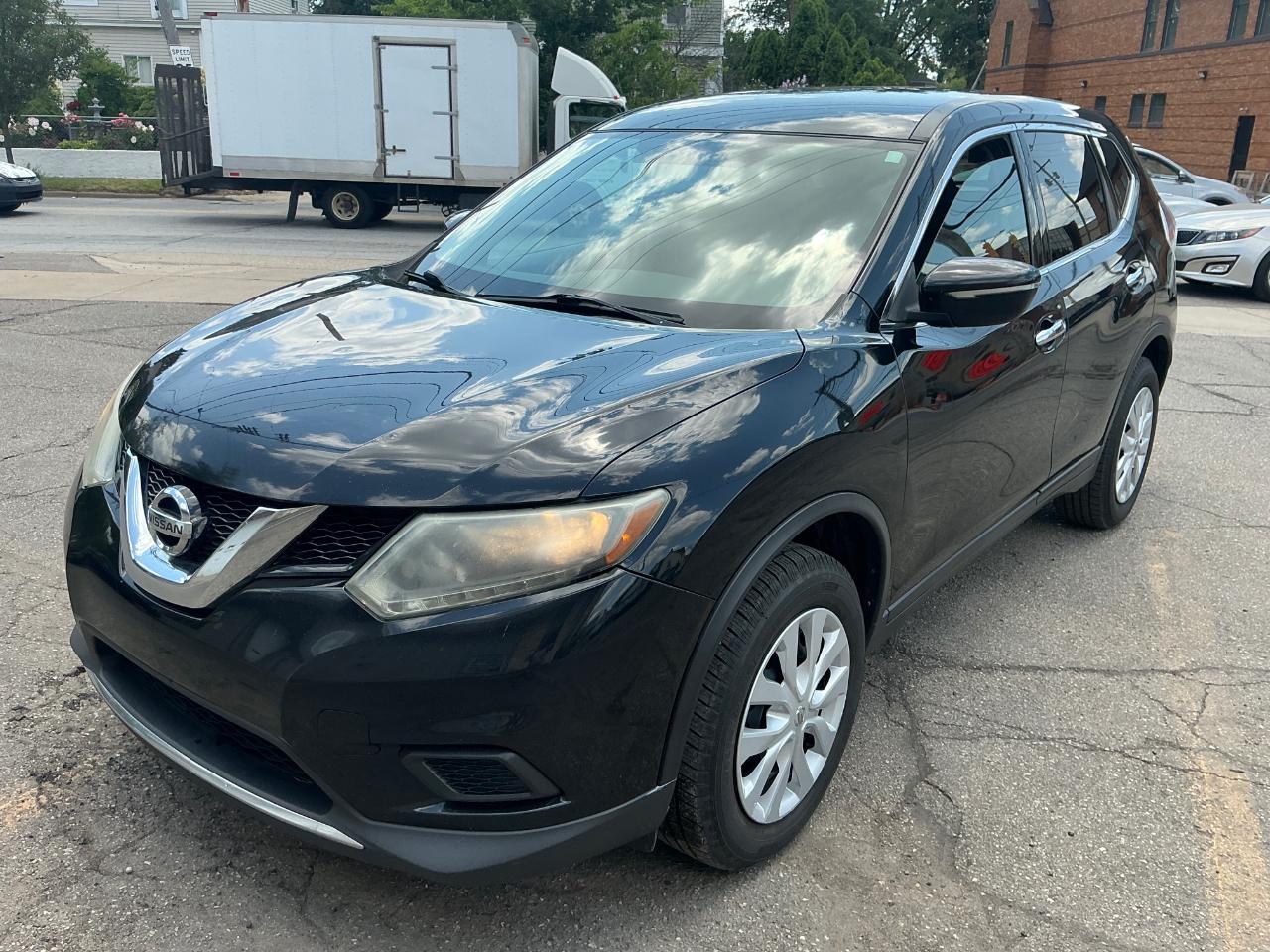 Nissan Rogue S AWD 2014