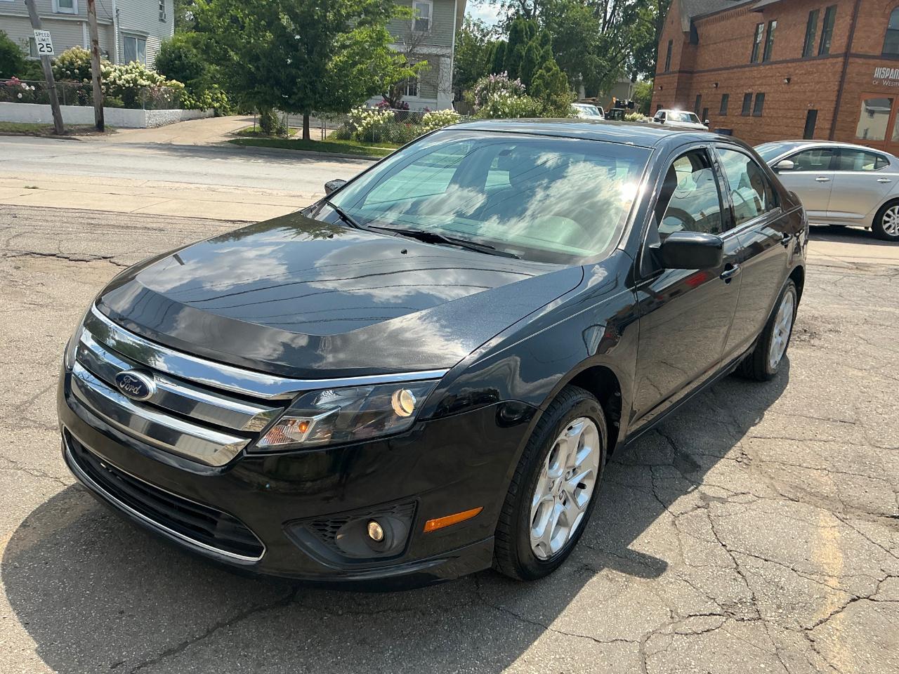Ford Fusion I4 SE 2011