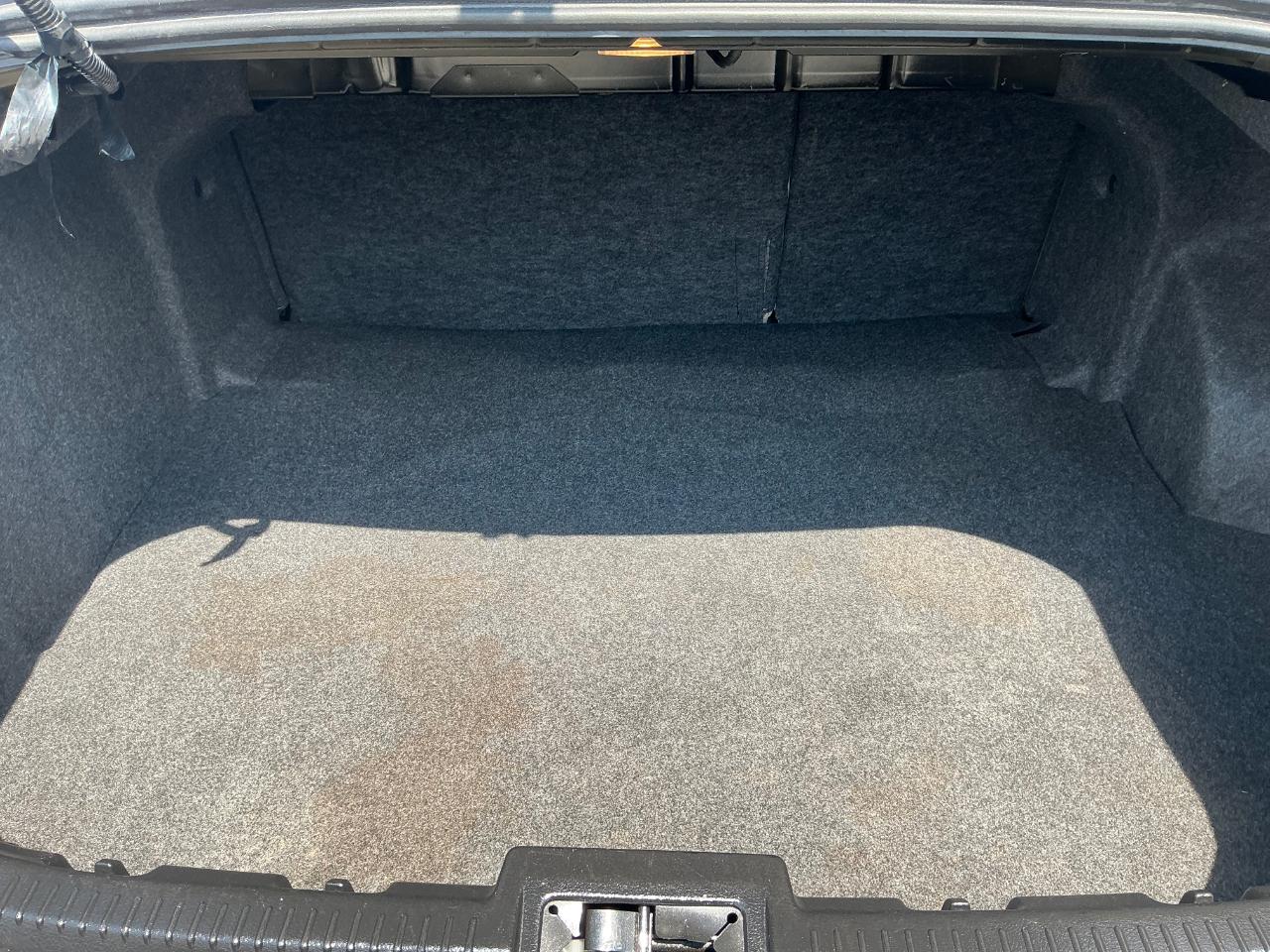 Ford Fusion I4 SE 2011