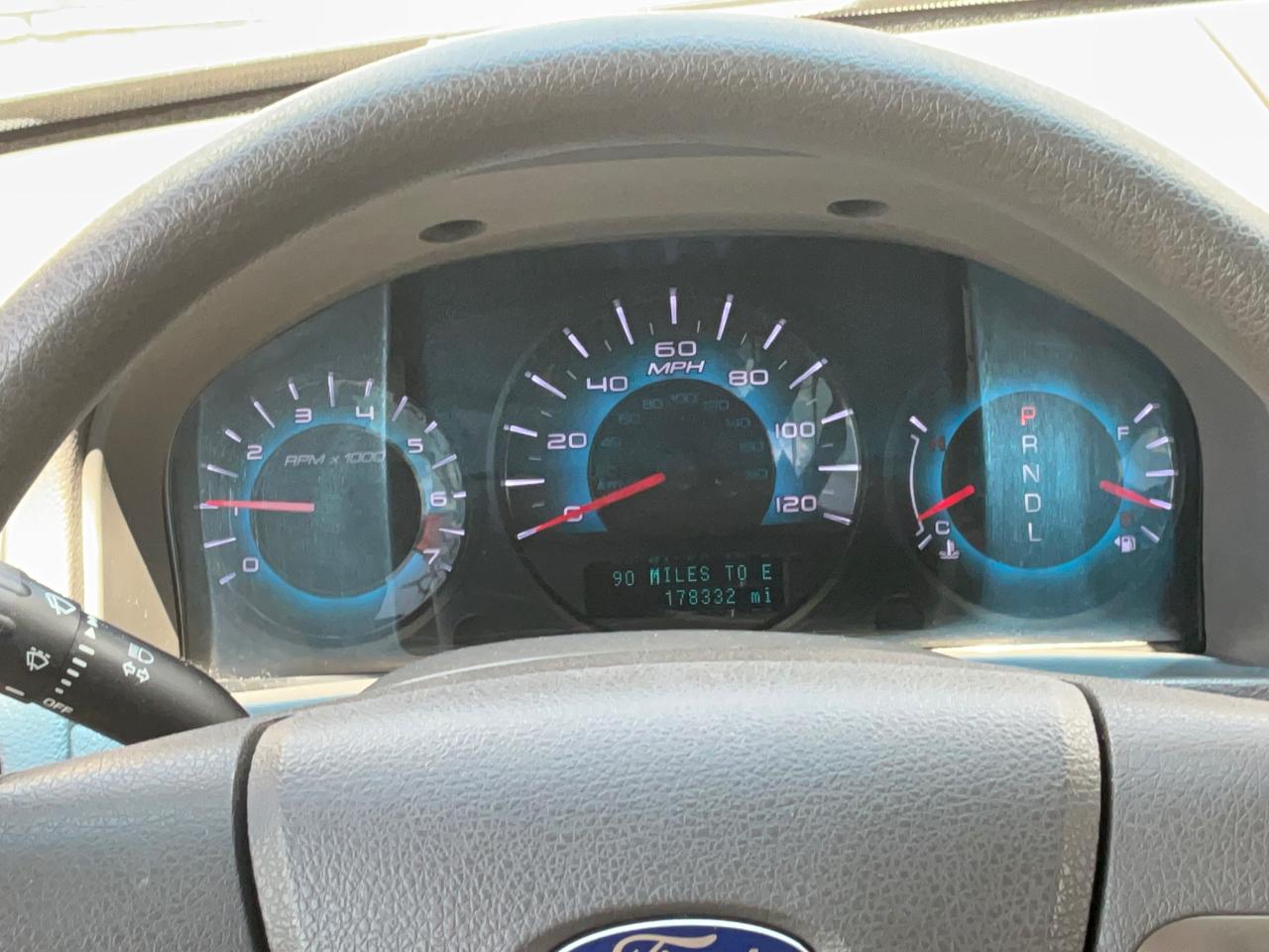 Ford Fusion I4 SE 2011