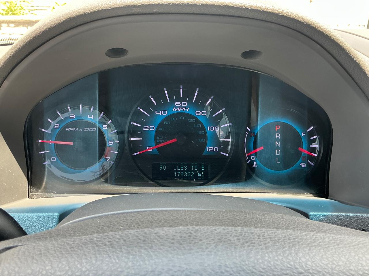 Ford Fusion I4 SE 2011