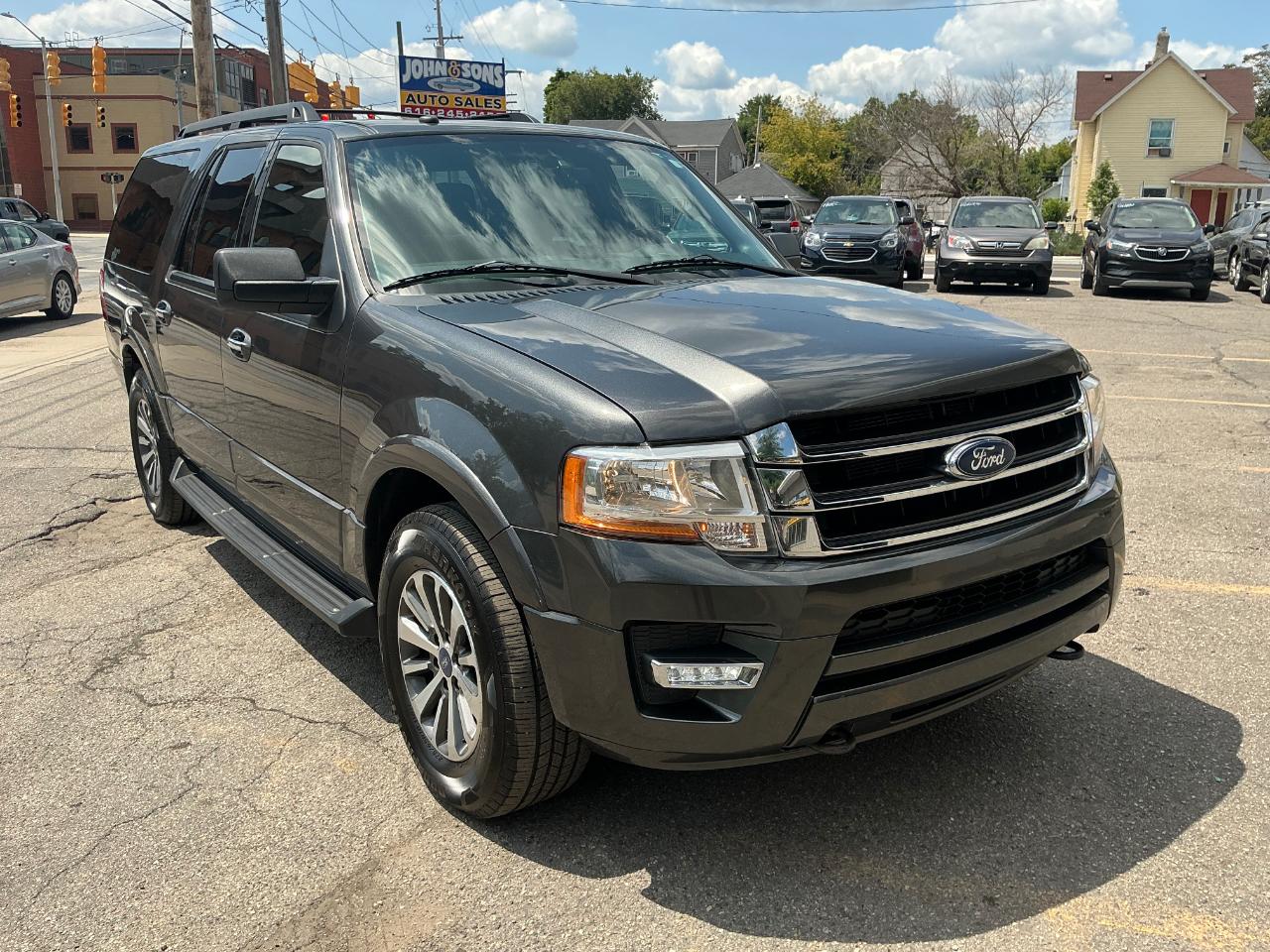 Ford Expedition EL XLT 4WD 2017