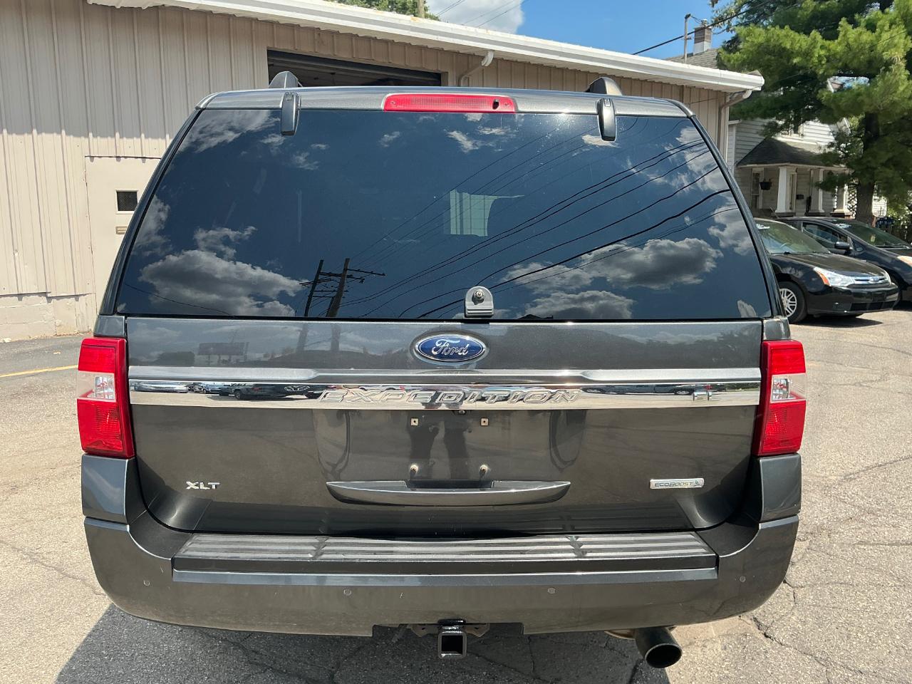 Ford Expedition EL XLT 4WD 2017