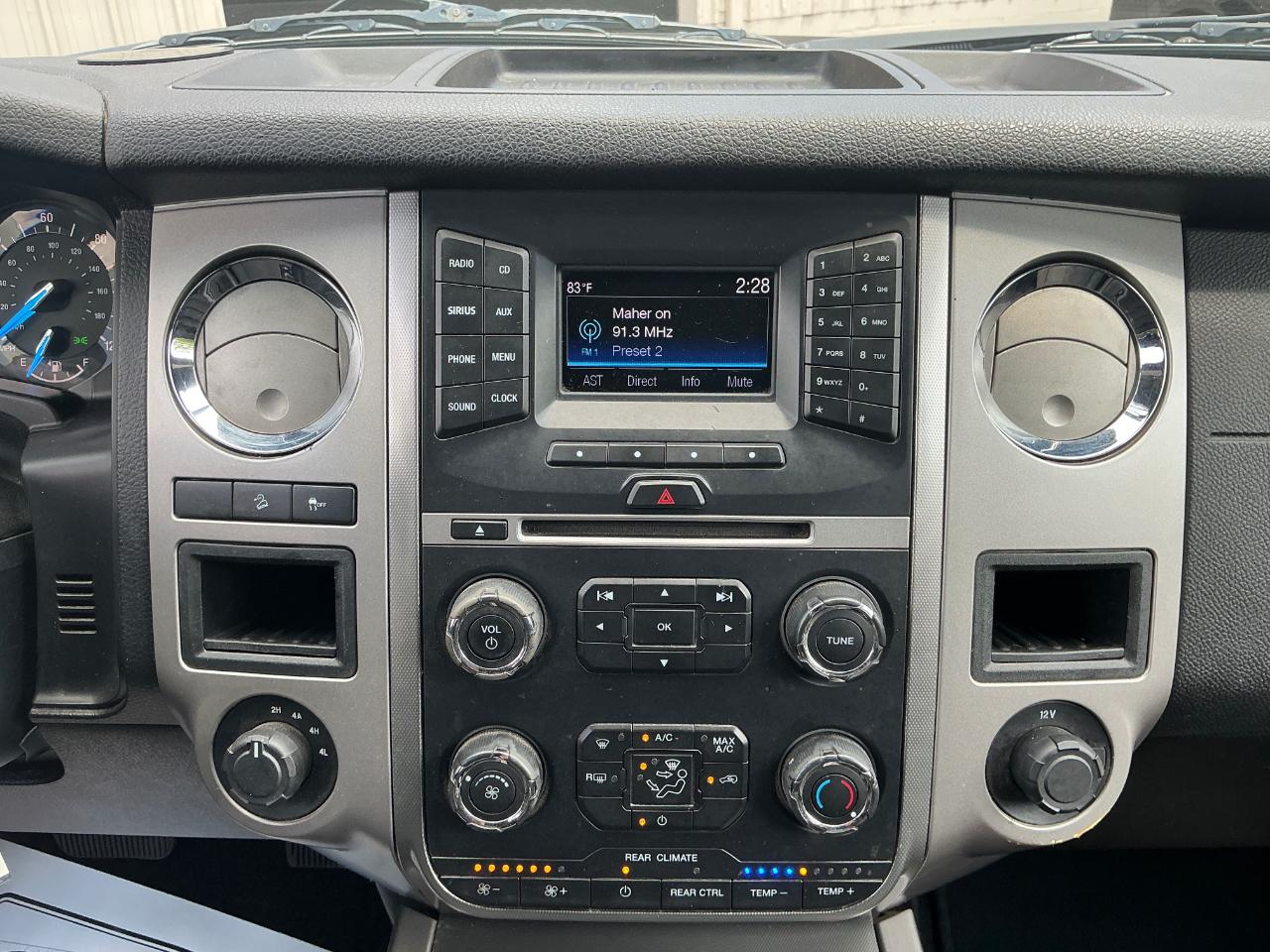 Ford Expedition EL XLT 4WD 2017
