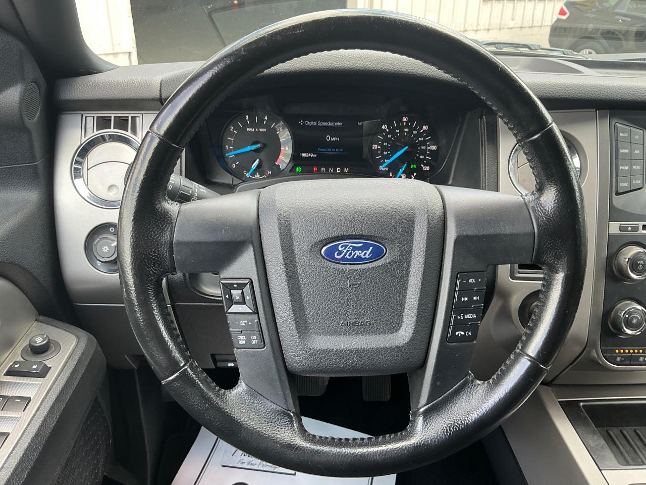 Ford Expedition EL XLT 4WD 2017