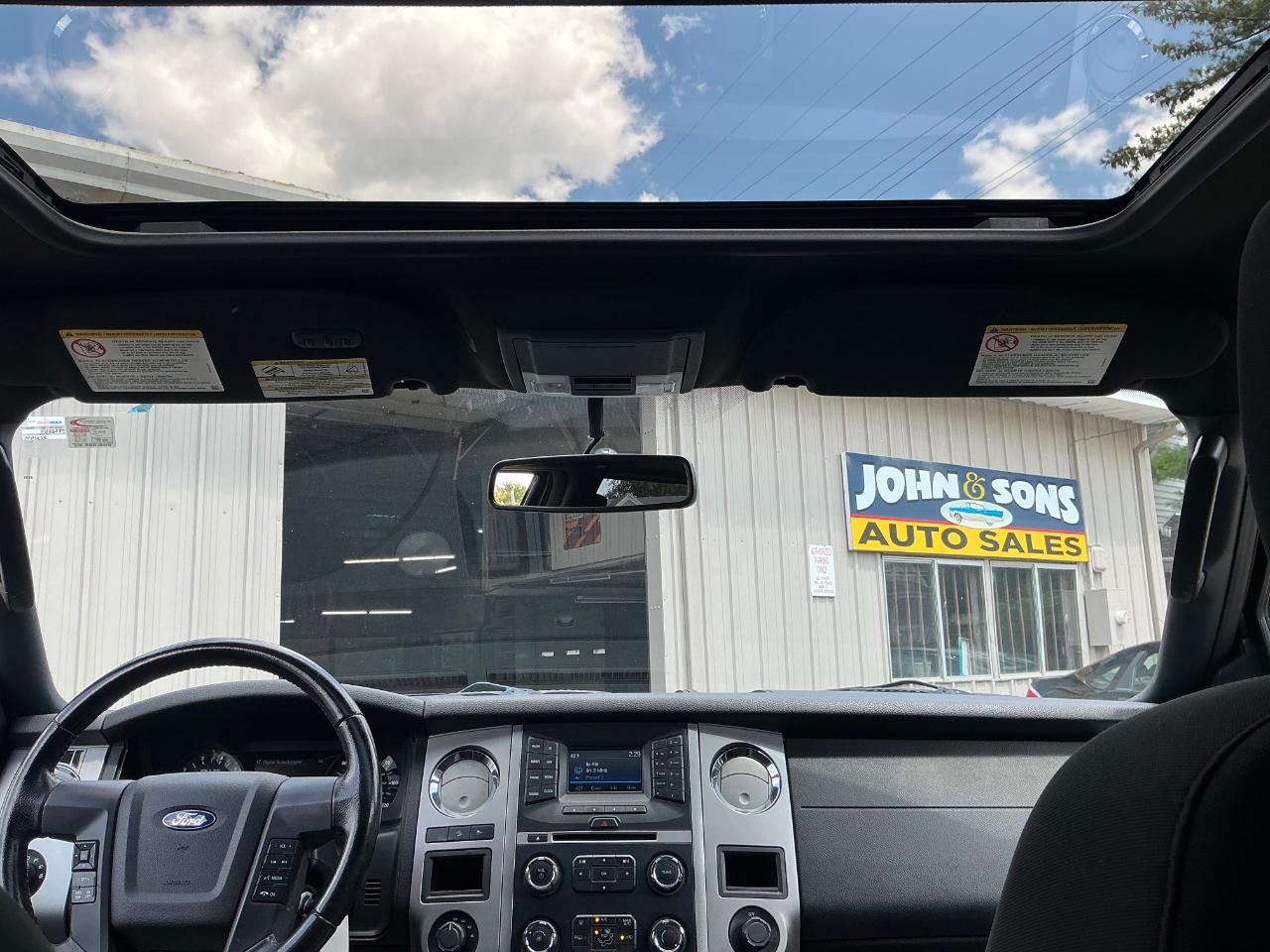 Ford Expedition EL XLT 4WD 2017