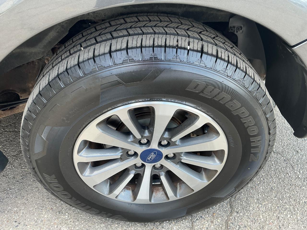 Ford Expedition EL XLT 4WD 2017