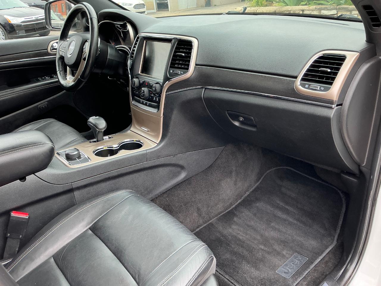 Jeep Grand Cherokee Limited 4WD 2015