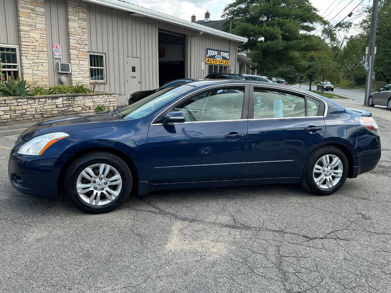 Nissan Altima 2.5 S 2011