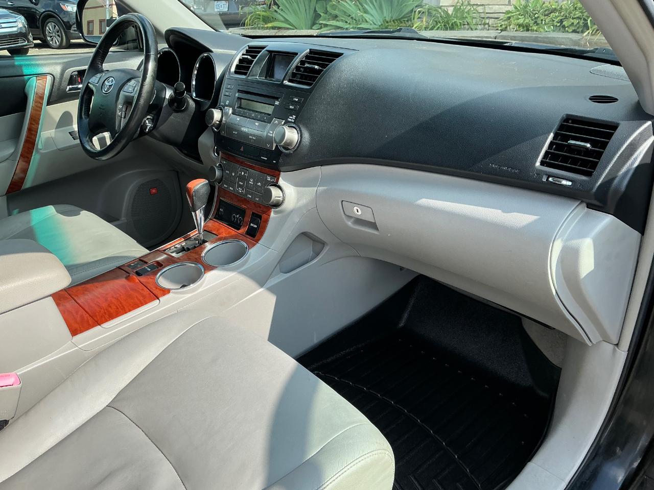 Toyota Highlander Limited 4WD 2008