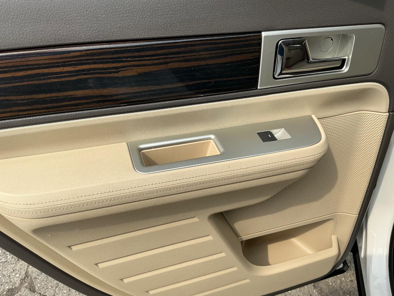 Lincoln MKX AWD 2010