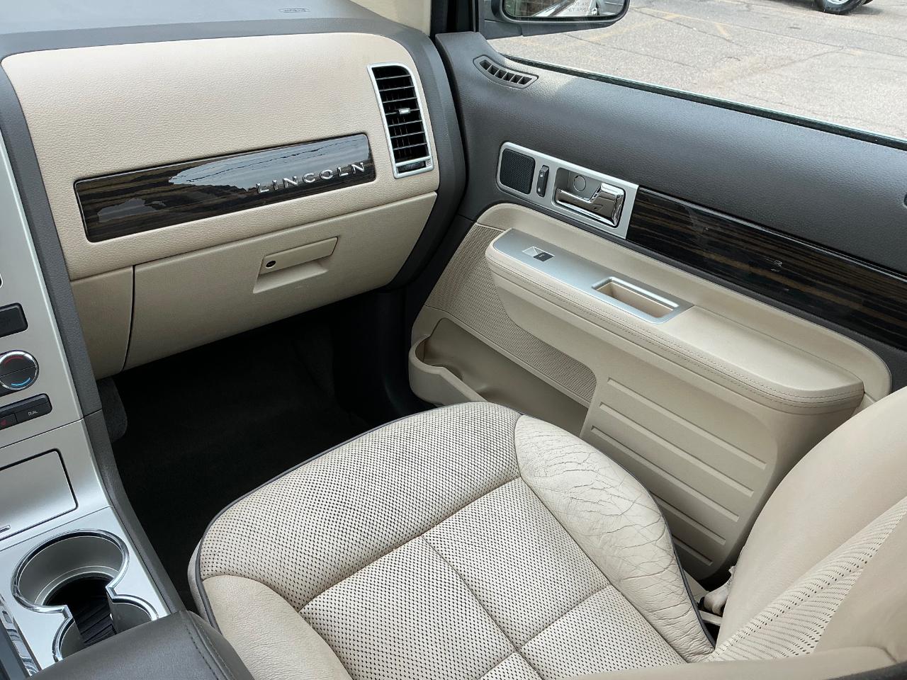 Lincoln MKX AWD 2010