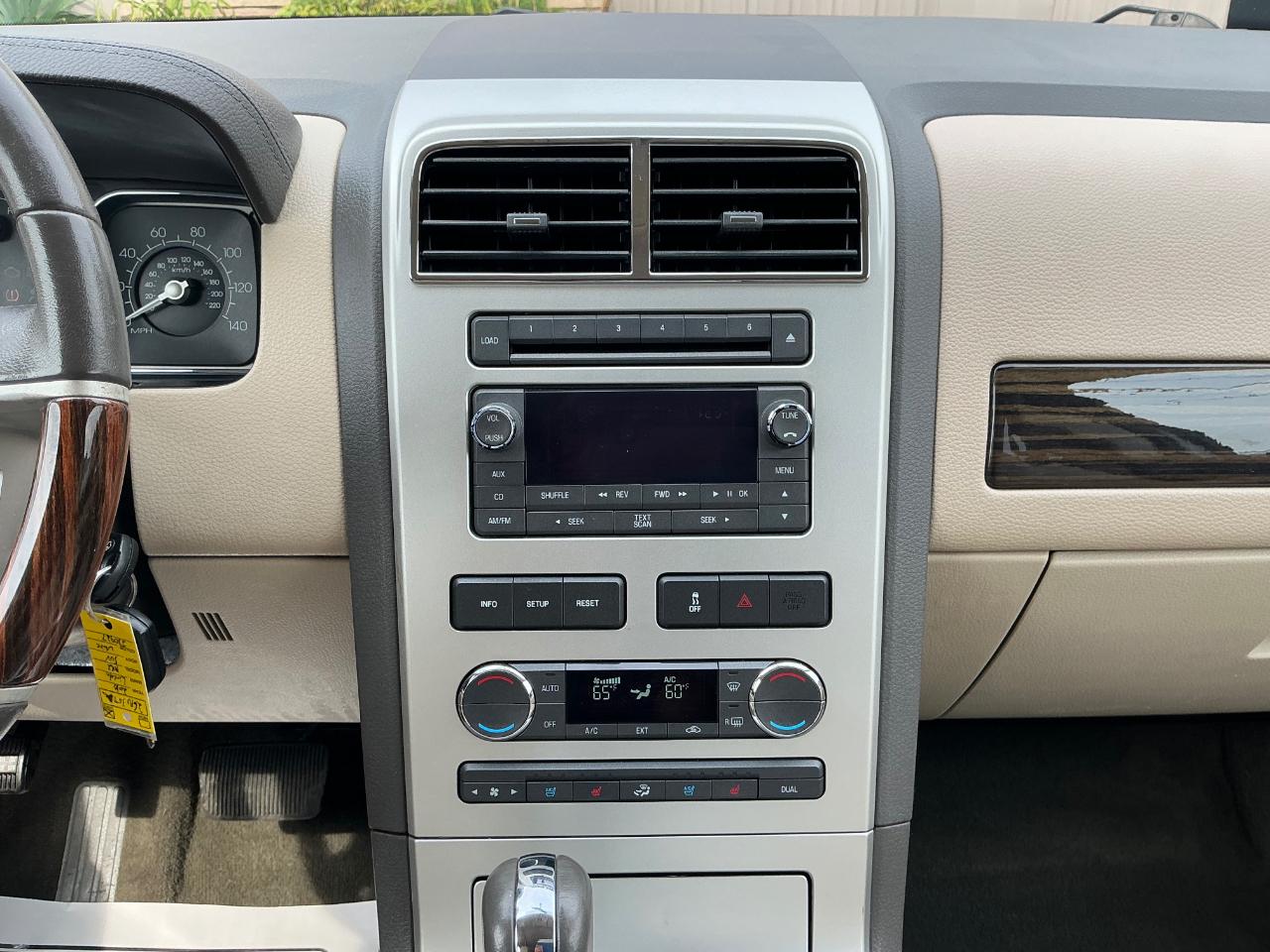 Lincoln MKX AWD 2010