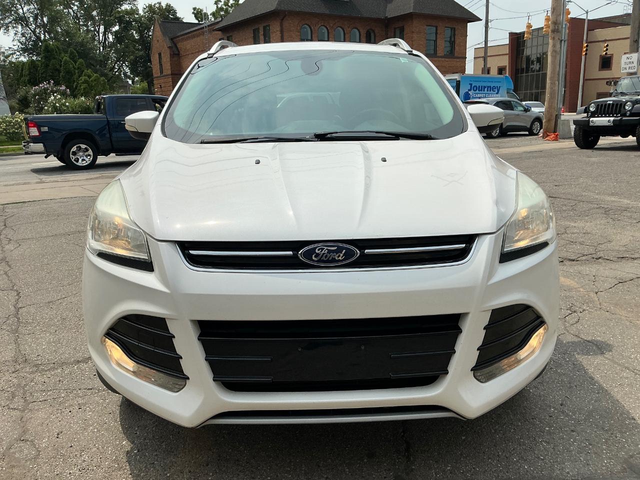 Ford Escape Titanium FWD 2014
