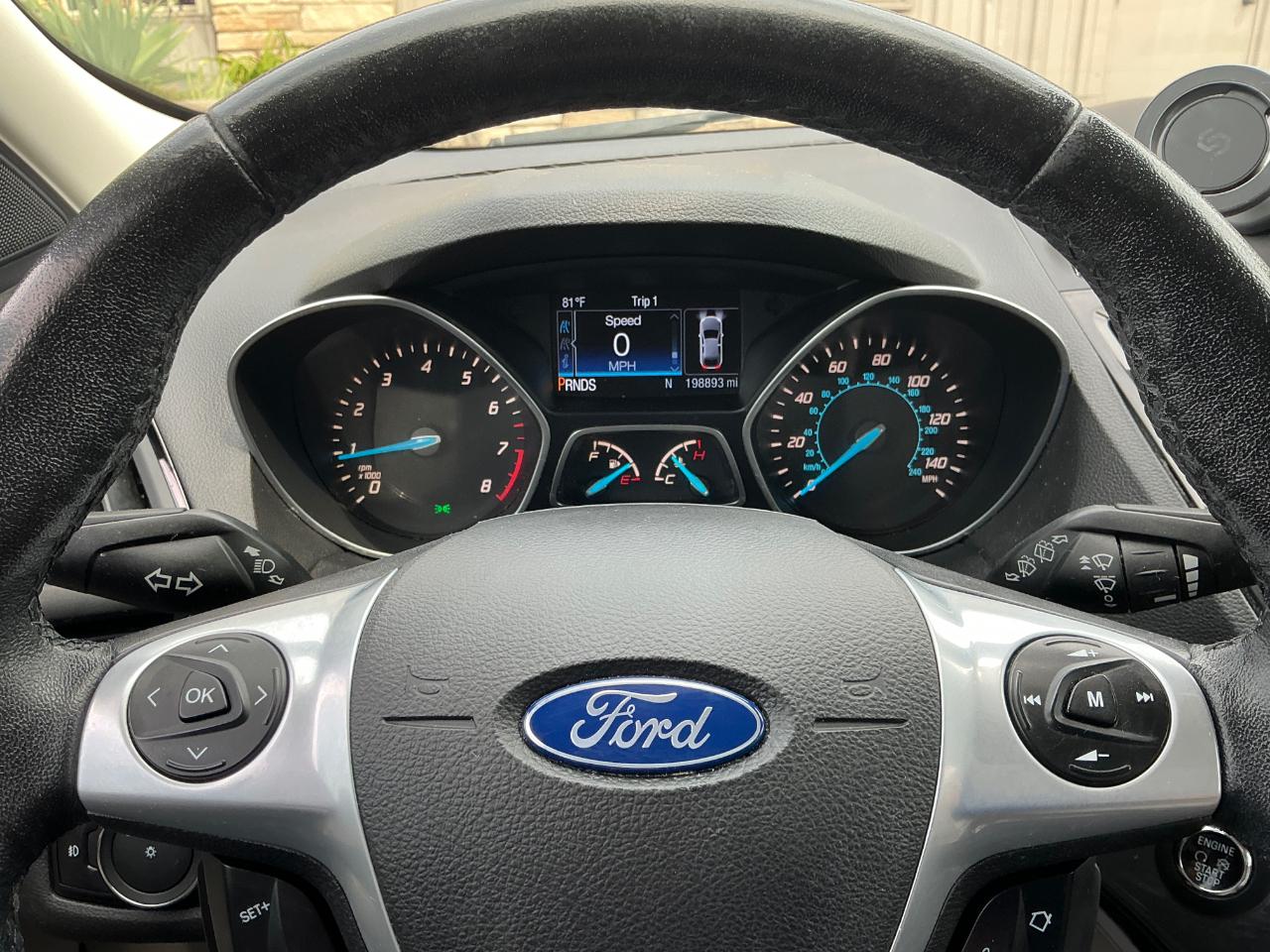 Ford Escape Titanium FWD 2014