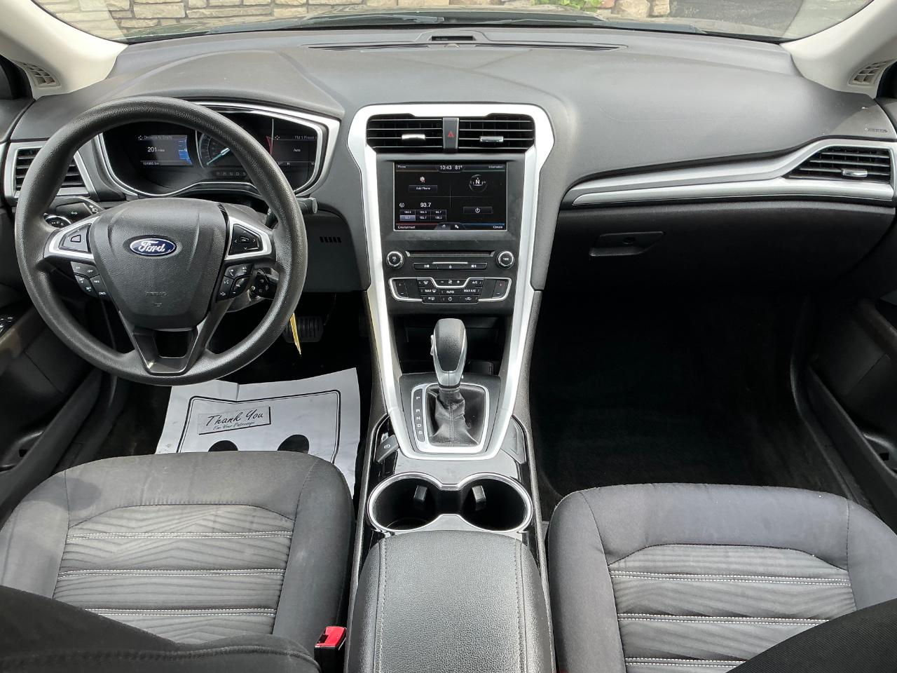 Ford Fusion SE 2016