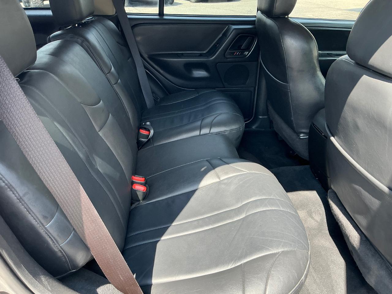 Jeep Grand Cherokee Laredo 4WD 2003