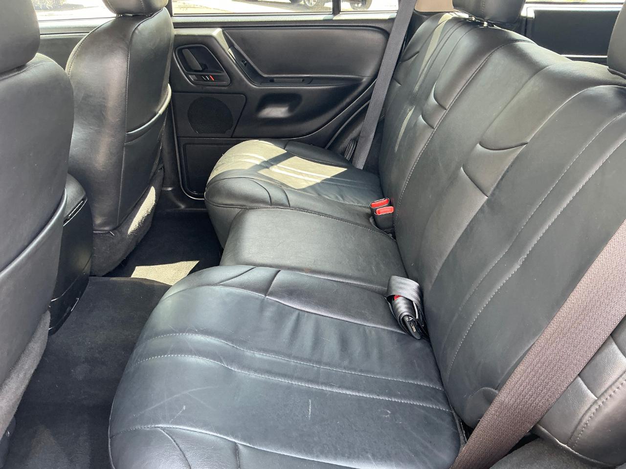 Jeep Grand Cherokee Laredo 4WD 2003