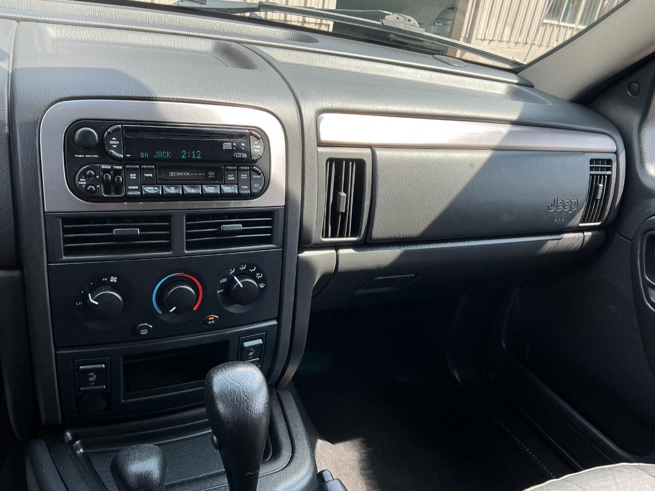 Jeep Grand Cherokee Laredo 4WD 2003