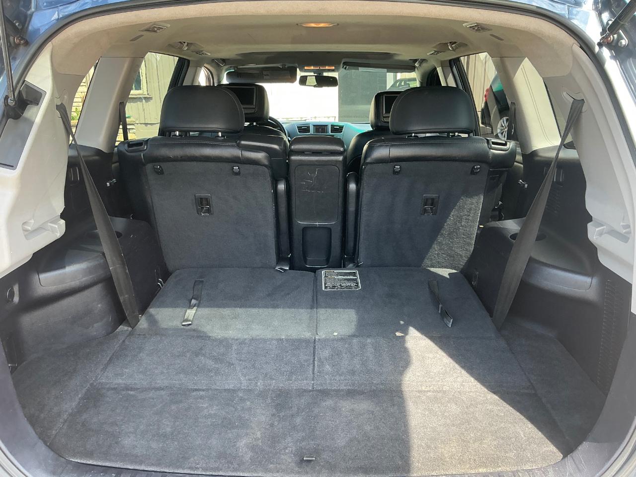 Toyota Highlander Limited 4WD 2011