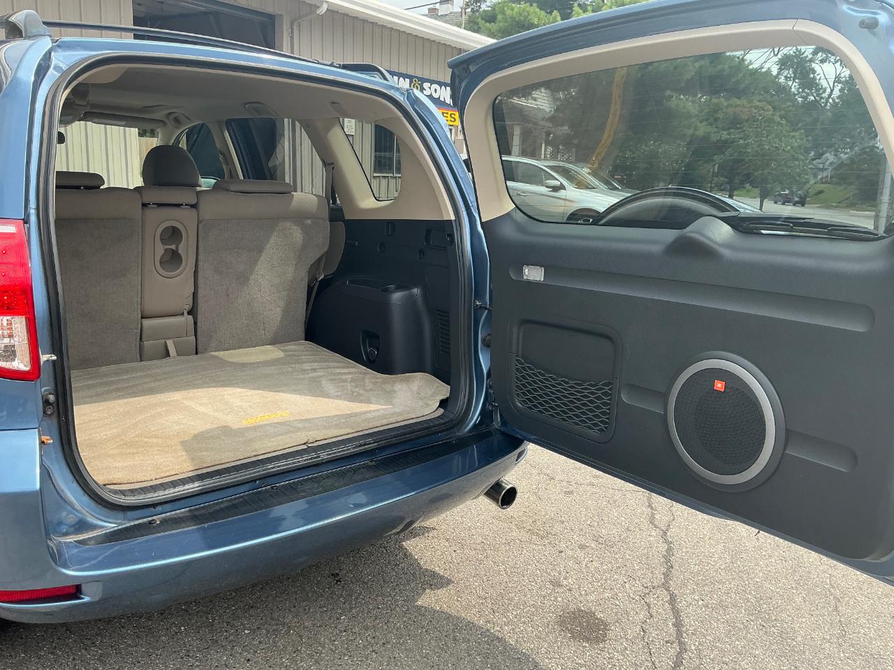 Toyota RAV4 Limited I4 2WD 2007