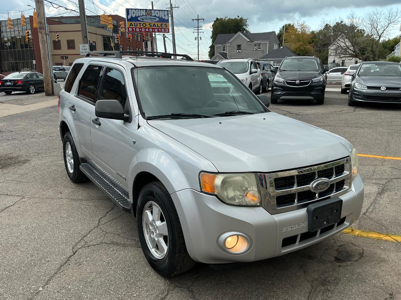 Ford Escape XLT 2WD V6 2008