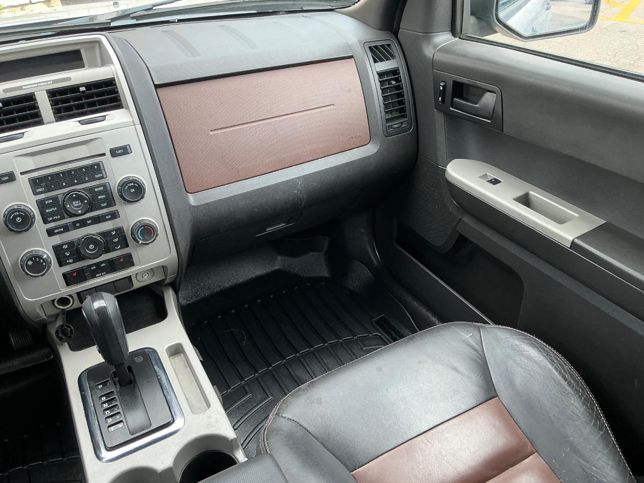 Ford Escape XLT 2WD V6 2008