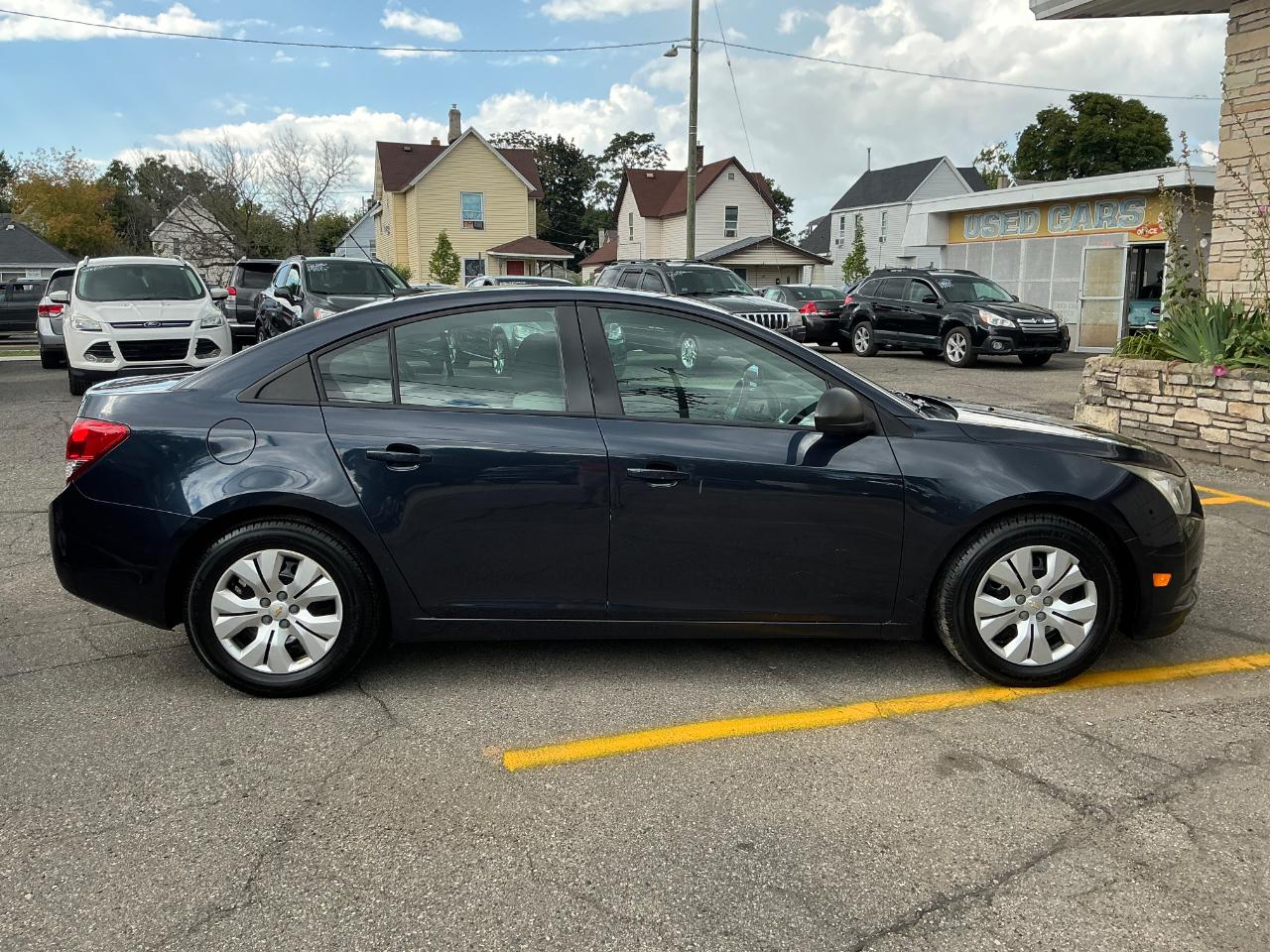 Chevrolet Cruze LS Auto 2014