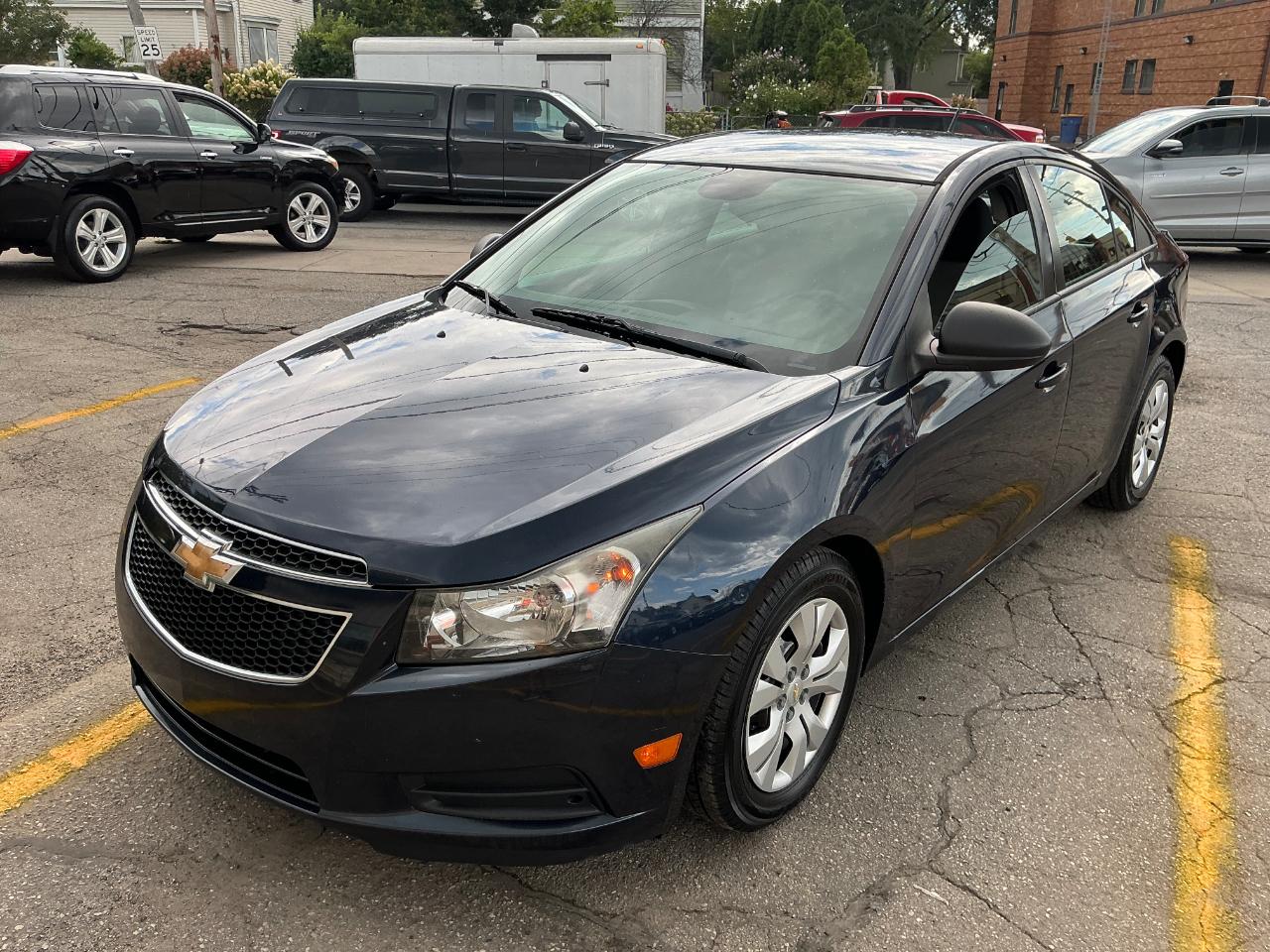 Chevrolet Cruze LS Auto 2014