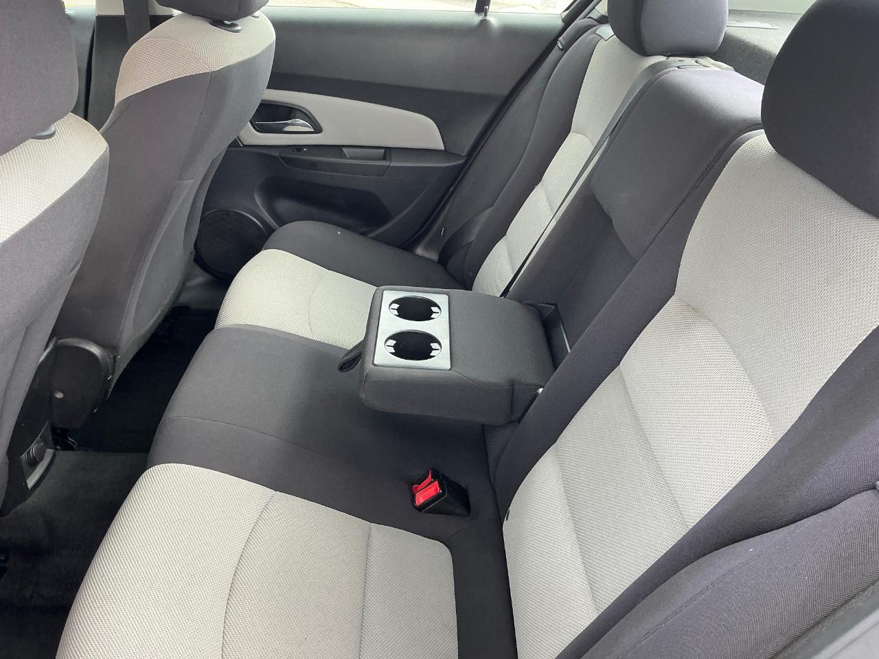 Chevrolet Cruze LS Auto 2014