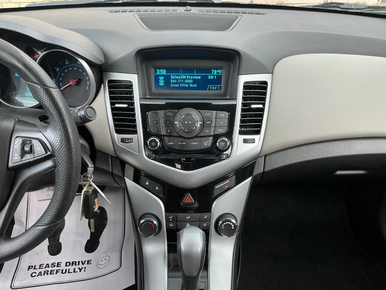 Chevrolet Cruze LS Auto 2014